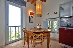 Tiglio Grillo in Camaiore