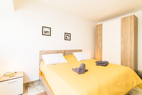 Palm Modern Apart 200mt From Sea Qawra