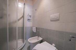 Orange Apartment Desenzano With Wi-fi