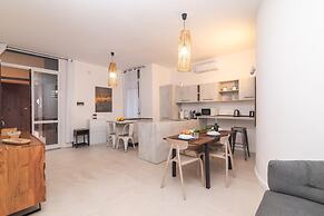 Secret Garden House in Portisco