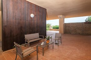 Secret Garden House in Portisco