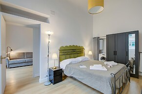 Royal - Historic Center