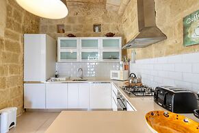 Ta Patee Pool Farmhouse in Gozo