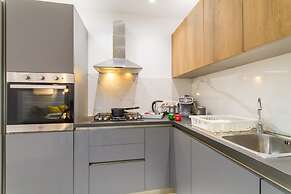 Aquamarine Modern Apart M3