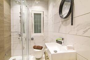 Aquamarine Modern Apart M3