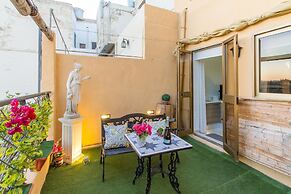 Madonnina Sunny Townhouse in Kalkara