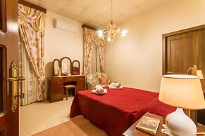 Madonnina Sunny Townhouse in Kalkara