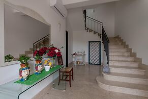 Villa Salemi With Pool
