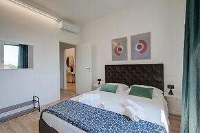 Modern Apartment in Arona