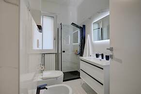 Modern Apartment in Arona