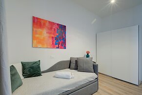 Modern Apartment in Arona