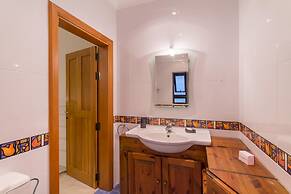 Magnificent Seafront Apartment Sliema