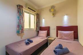 Merill Pool and Sea Charming Apart 5