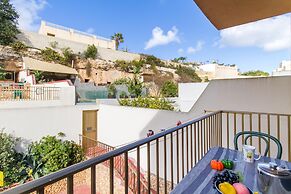 Merill Pool and Sea Charming Apart 5