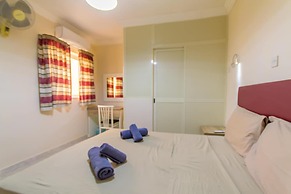 Merill Pool and Sea Charming Apart 5