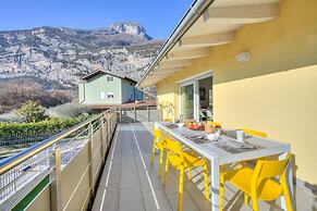 Mirabelle in Dro With 3 Bedrooms and 2 Bathrooms