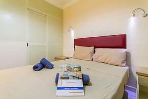 Merill Pool and Sea Charming Apart 3
