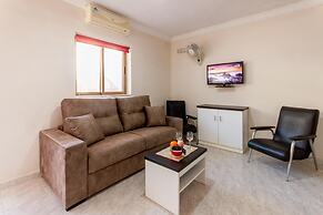 Merill Pool and Sea Charming Apart 3