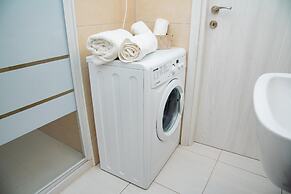 Nike Home 200m From Sea