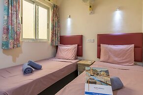 Merill Pool and Sea Charming Apart 1