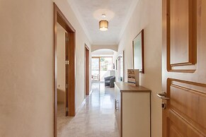 Merill Pool and Sea Penthouse Apart 7