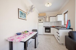 Merill Pool and Sea Penthouse Apart 7