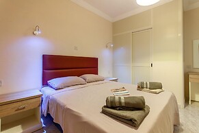 Merill Pool and Sea Charming Apart 4