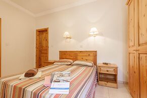 Merill Pool and Sea Penthouse Apart 6