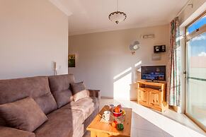 Merill Pool and Sea Penthouse Apart 6