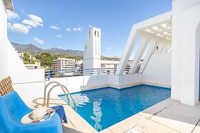 Marbella Pool House Ph24 on sea Shore
