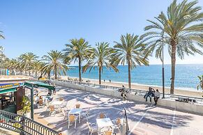 Marbella Pool House Gf44 On Sea Shore