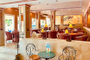 Marbella Resort 9 Pool Whirlpool Sauna