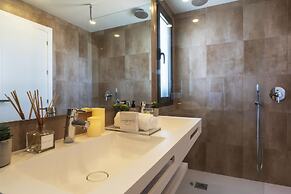 Sunset Golf Penthouse