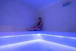 Marbella Resort 6 Pool Whirlpool Sauna