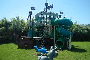 Cinque Terre Campsite Chalet 328 Near the sea