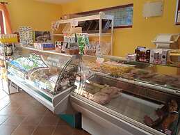 Cinque Terre 6 Person Campsite Chalet 326 Near sea