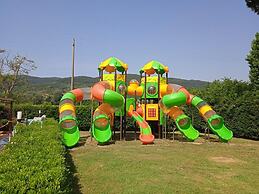 Cinque Terre 6 Person Campsite Chalet 326 Near sea