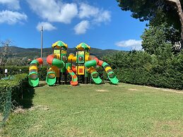 Cinque Terre 6 Person Campsite Chalet 326 Near sea