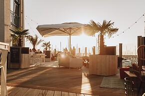 Beachfront Escape w/ Pets