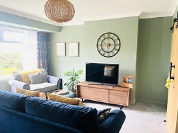 Bungalow Stay in Morpeth Close to Transport Links