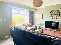 Bungalow Stay in Morpeth Close to Transport Links