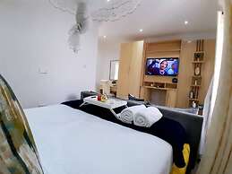 Sunset Bliss Paradise in Lilongwe