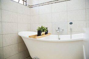 Sunset Bliss Paradise in Lilongwe