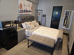 Cosy Studio in Dudley City Center