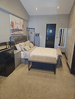 Cosy Studio in Dudley City Center