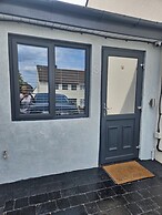 Cosy Studio in Dudley City Center