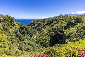 Hale Akua Garden Farm & Eco-Retreat