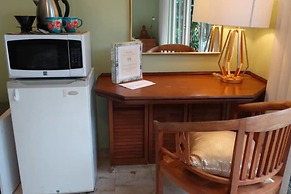 Hale Akua Garden Farm & Eco-Retreat