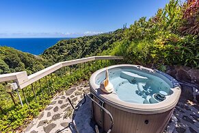 Hale Akua Garden Farm & Eco-Retreat