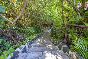 Hale Akua Garden Farm & Eco-Retreat